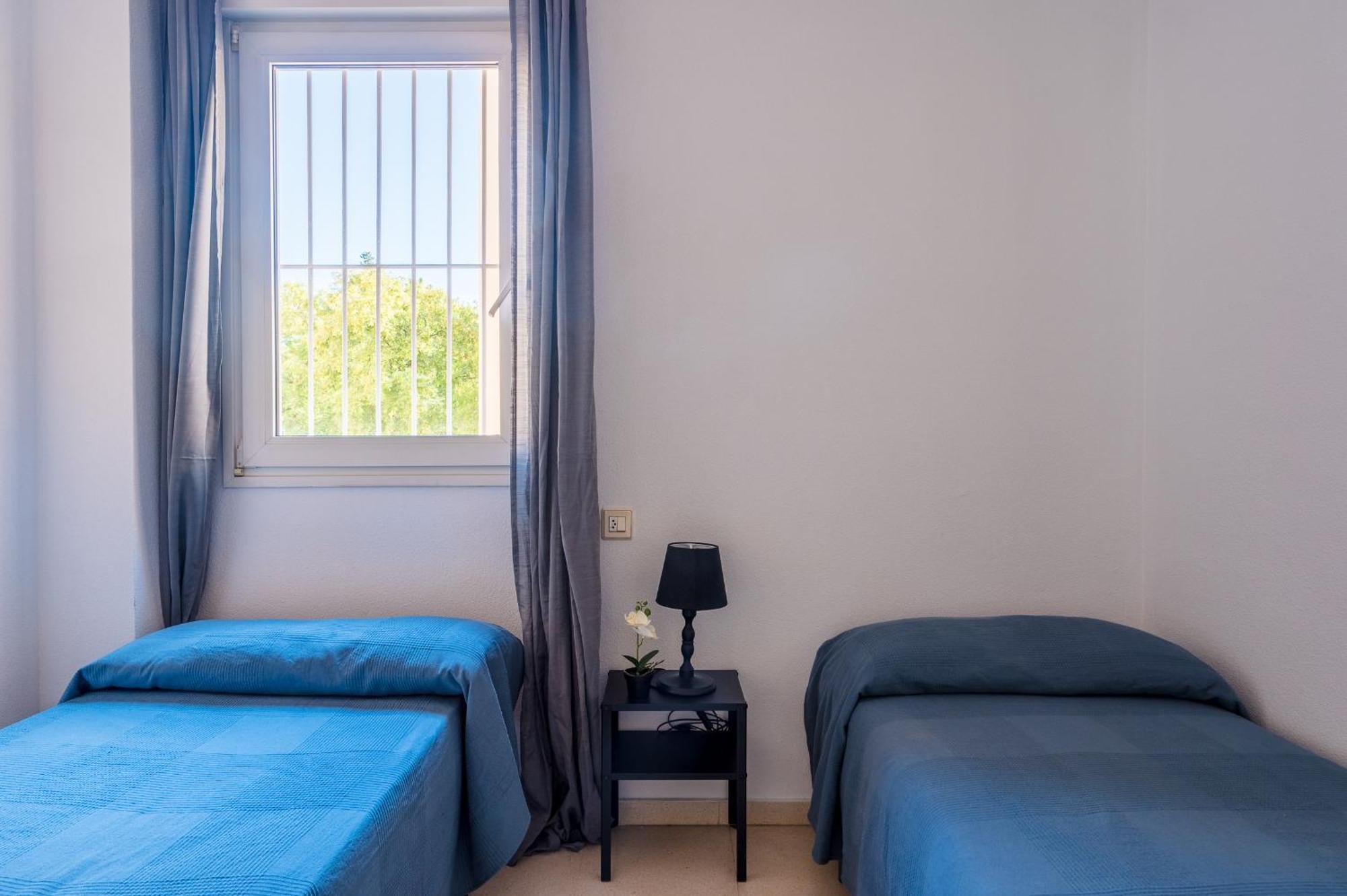 Piso Familiar Virgen Del Rocio Apartment เซบีญา ภายนอก รูปภาพ
