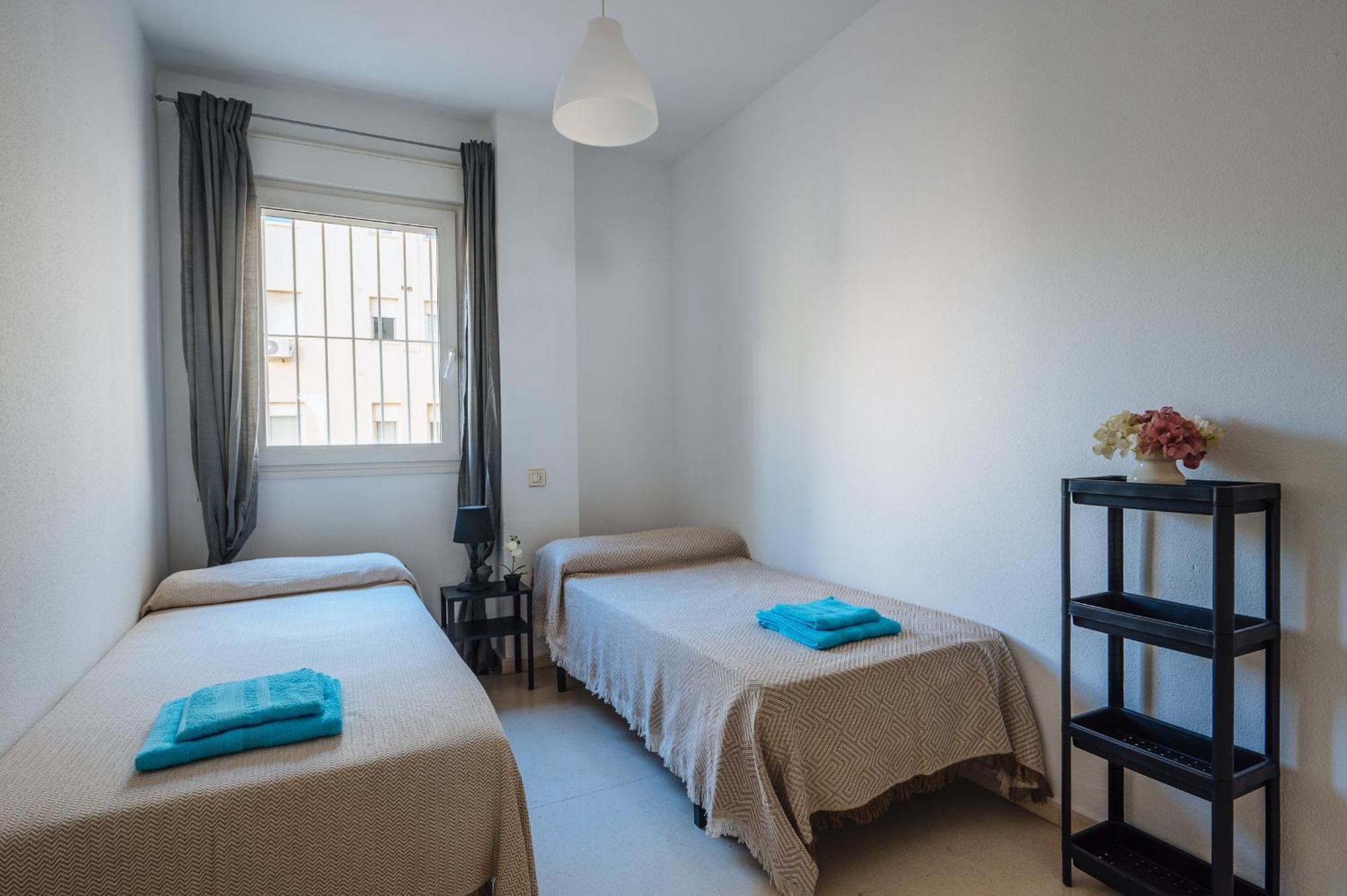 Piso Familiar Virgen Del Rocio Apartment เซบีญา ภายนอก รูปภาพ