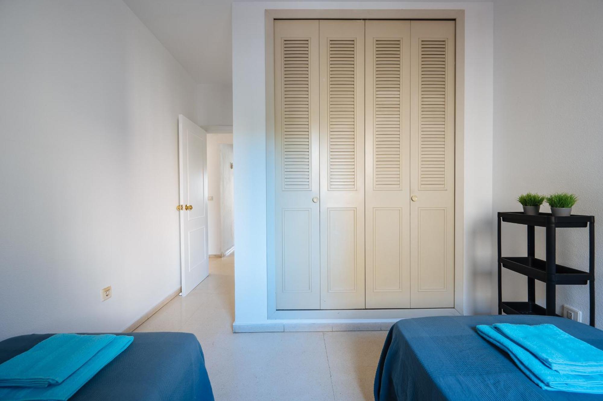 Piso Familiar Virgen Del Rocio Apartment เซบีญา ภายนอก รูปภาพ