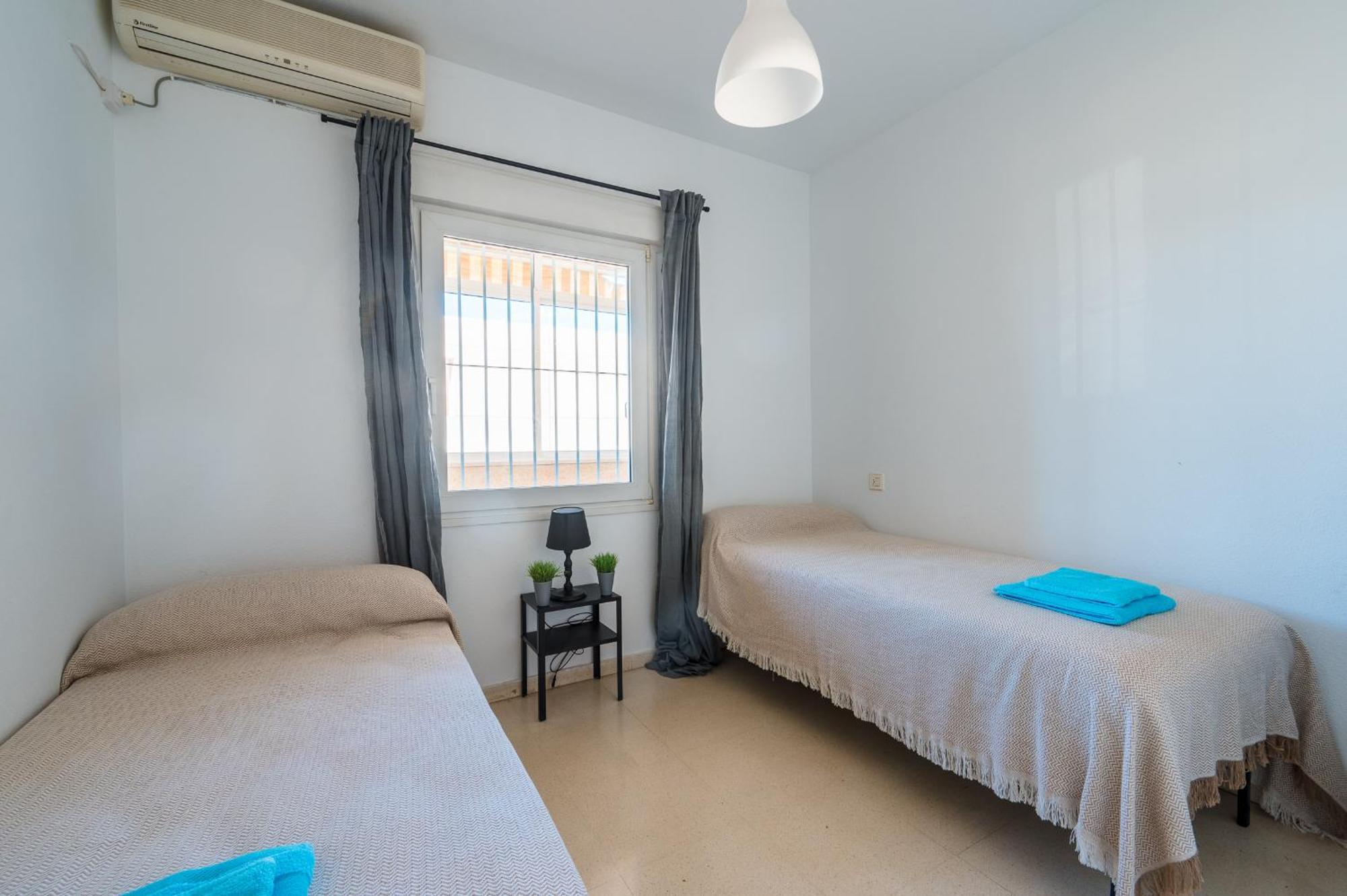 Piso Familiar Virgen Del Rocio Apartment เซบีญา ภายนอก รูปภาพ