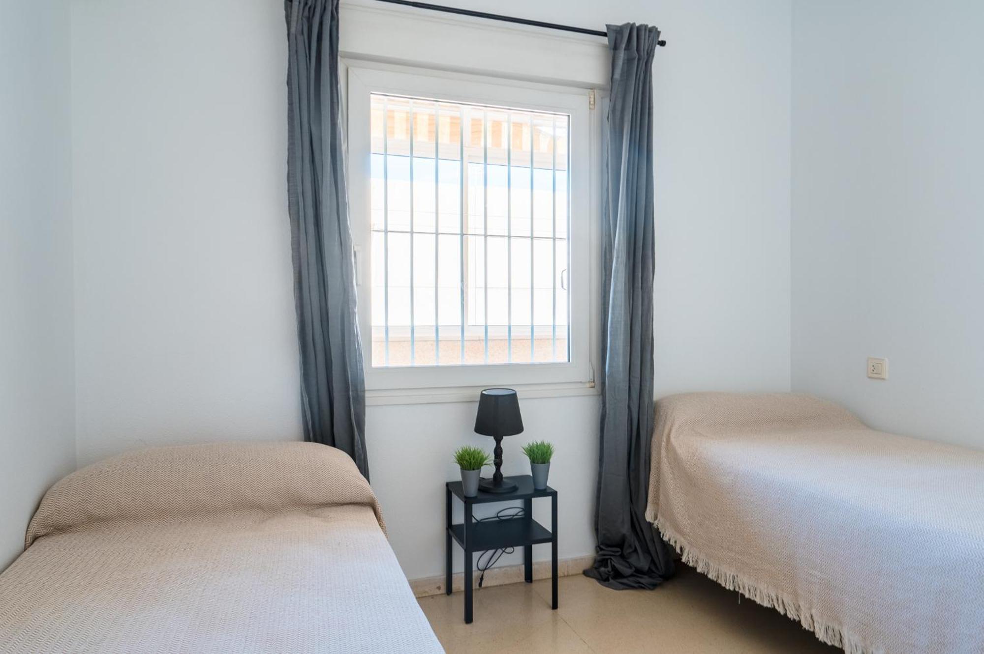 Piso Familiar Virgen Del Rocio Apartment เซบีญา ภายนอก รูปภาพ